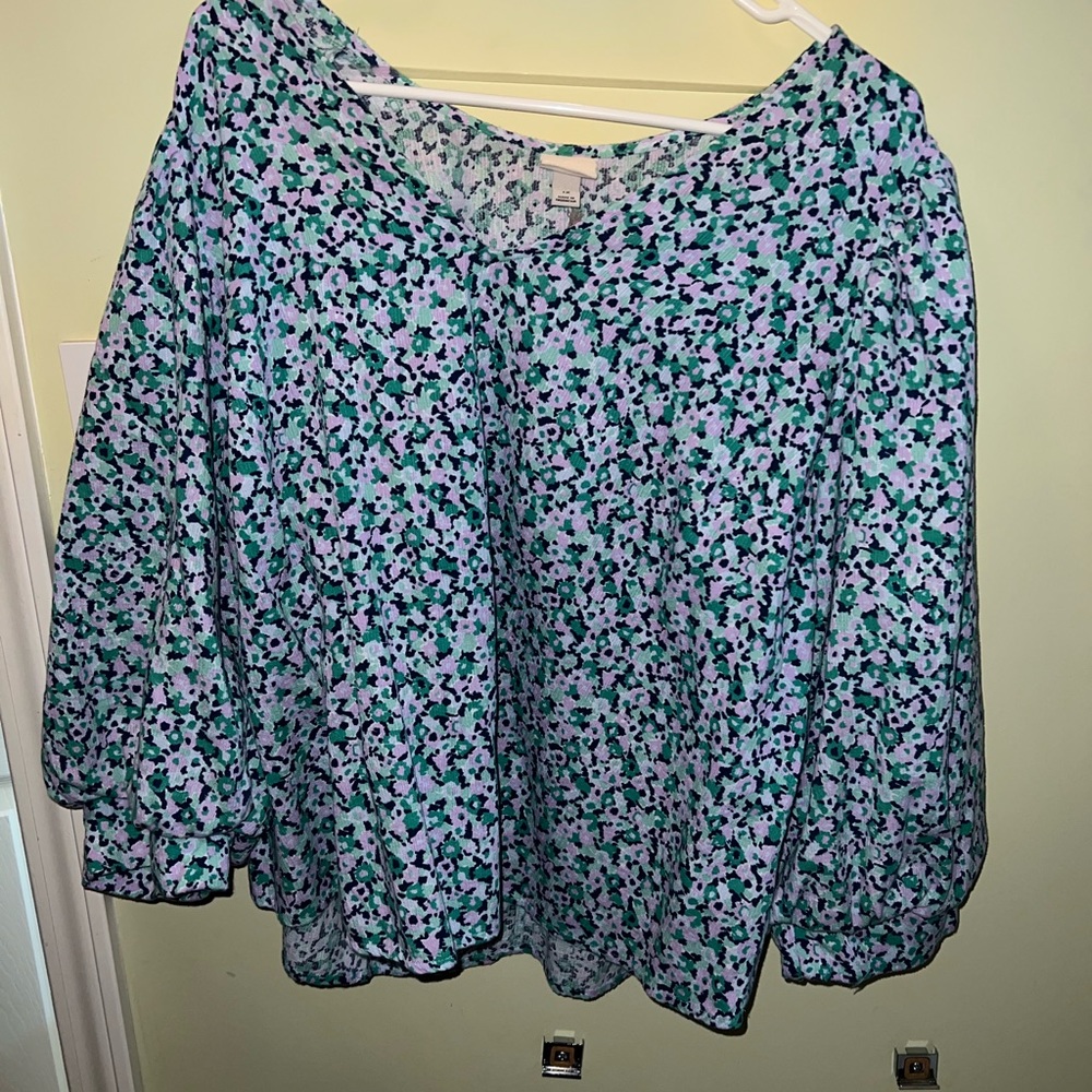 Floral puff sleeve